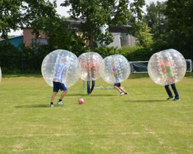 Bubble Fussball für Ihr Sommerfest
