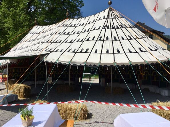 Marokkanisches-Koenigszelt-mieten mit Anleitung Nürnberg
