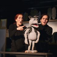 Theater Gustavs Schwestern: Wolf trifft Nager