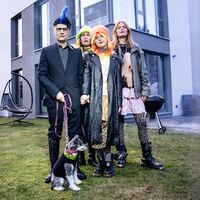 SCHROFFENSTEIN: IN GRUND UND BODEN - Eine Punk-Oper nach Kleist von glanz&krawall