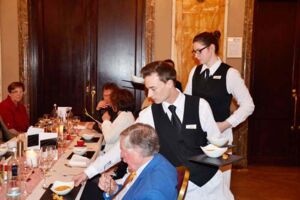 Grand Hotel Murder Mystery Krimi Dinner Veranstaltung
